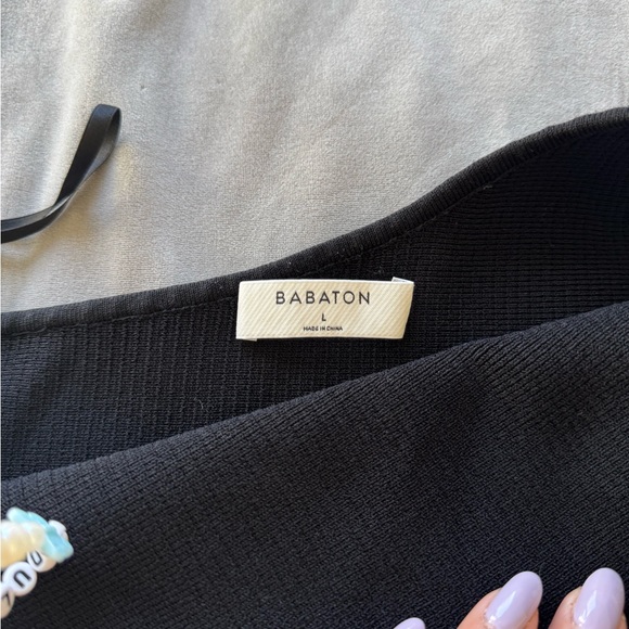 Black Aritzia one should crop top - Picture 5 of 7